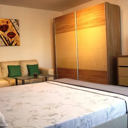 Alba Iulia Square, Premium 2 Apartment