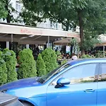 Alba Iulia Square, Premium 2 *
