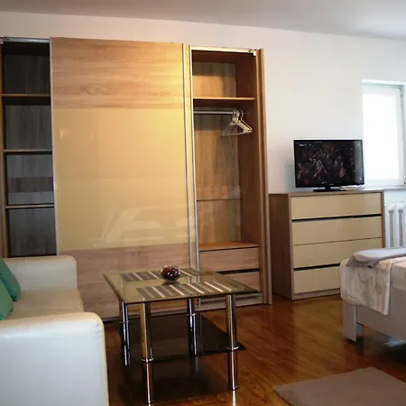 Alba Iulia Square, Premium 2 Apartment Bucharest